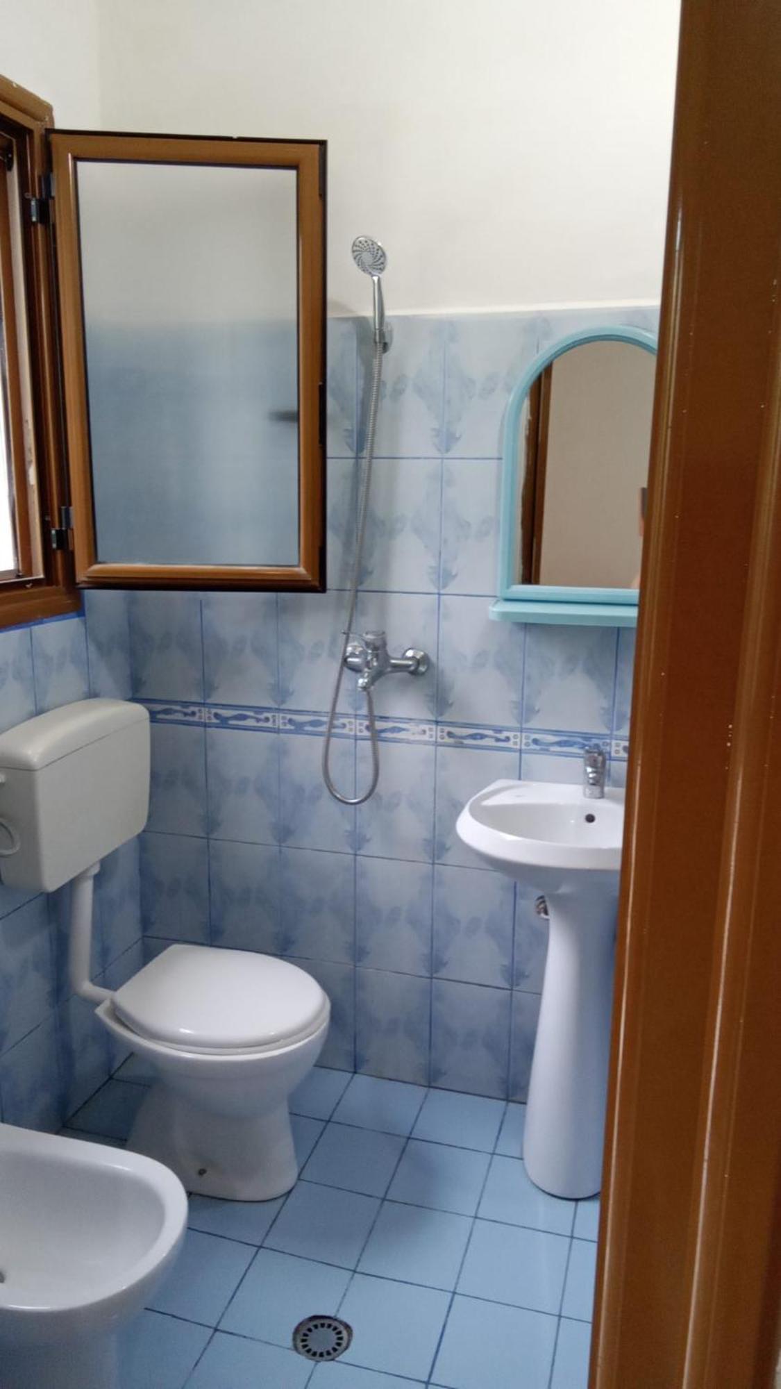 To Rent-casa Vacanza-shtepi Pushimesh-kondaj
